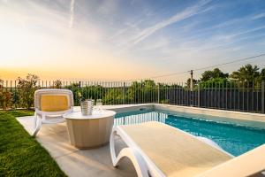 Luxury Villa Sofia with Pool and Garage In Poreč, Istria 