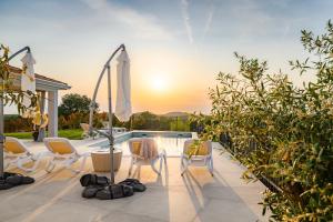 Luxury Villa Sofia with Pool and Garage In Poreč, Istria