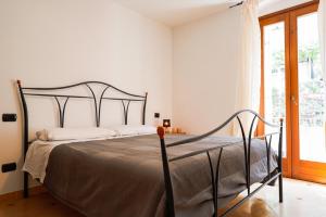 One-Bedroom Standard Apartment