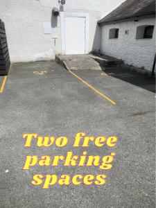 Executive Coach House on the Hoe 2 free parking spaces
