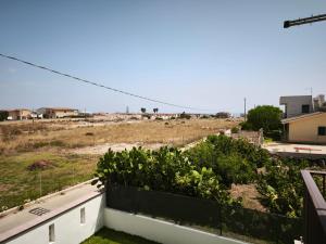 VILLA SERENA HOLIDAYS beach