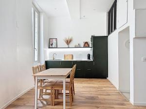 Central - Authentique - Magnifique Appartement - Les Frères de la Loc