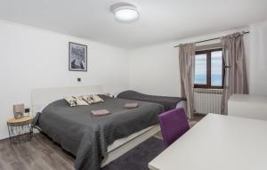 Apartment Dasa with pool by Villas Guide