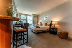 ★Luxury Studio with king bed+Free Parking+Netflix★