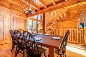 Mountain Estate By Avada Properties