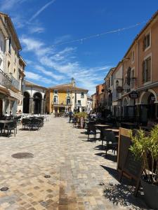 Appartements Chez Pat, Appartement centre ville de Vias(34), mer a 2,5km : photos des chambres