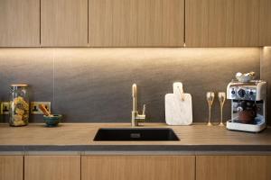 Kings Cross - Luxury 3 Bed Apartment, Private Balcony