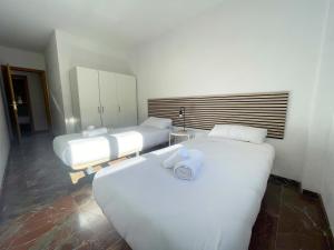 Apartamentos Zaragoza Suites El Pilar 3000