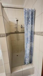 Sapphire Main 2 Self Catering At 54