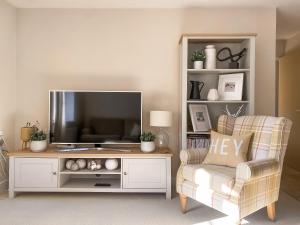 Coach House Apartment