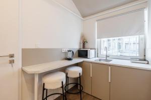 Oasis Luxe Boutique Suites by BQA