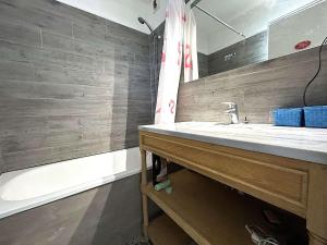 Gasni - Appt T2 climatisé avec piscine et accès plage Golfe de St Tropez