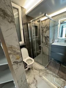 Gzira - Modern 3 bedroom Apartment - Side Seaview