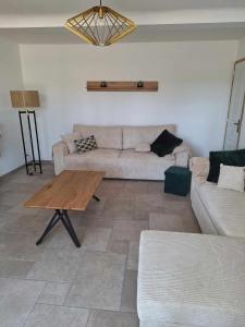 Appartement spacieux à Monfréville avec terrasse