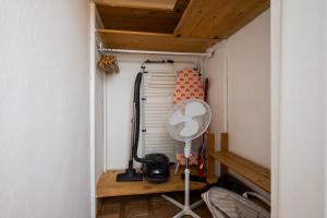 8th Floor City View Apartment by BookingHost