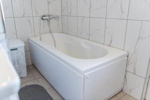 Hometown Apartment 2