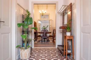 Le Nid The Nest of Beauty