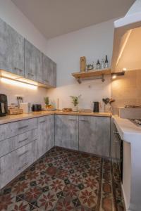 Le Nid The Nest of Beauty