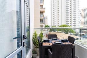 Apt luxury near sea wifi Ac pool at Cartagena