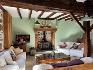 Maisons de vacances Beautiful house with pool and spa in Dordogne 3 bedrooms : photos des chambres
