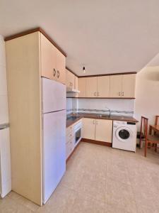 Miralmar 2 - Apartamento a 50 metros de la playa