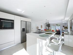 Appartements La Pool - Suite parentale Piscine privee : photos des chambres