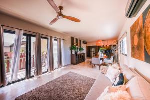 Palmares - 3-Bedroom Retreat with Private Rooftop