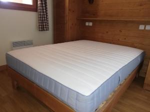 Appartements VARS aux pieds des pistes Appartement T2 4 personnes Residence 4 etoiles avec piscine et parking prives : photos des chambres