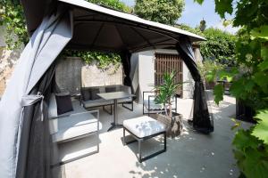 Apartment with spacious terrace Villa Floramy