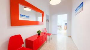 Stanze sul Mare B&B and Apartment