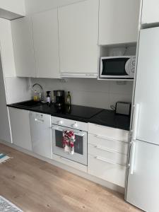 A new appartment, four beds, free parking, pets are welcome