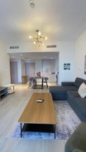 Modern Apt near F1 & Etihad 1bd