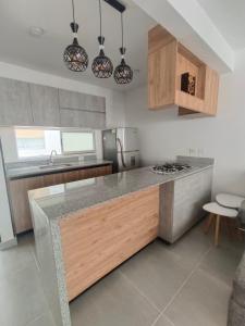 Espectacular casa, piscina privada- Ricaurte