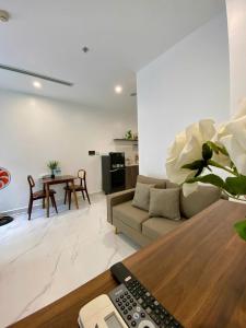 Shi House- Studios BE5 - Swimming Pool & Balcony