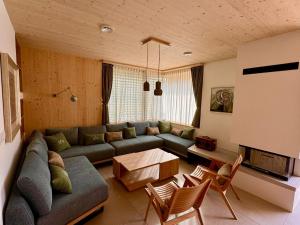 Chalet Bohinj Bliss Wellness and view of Triglav