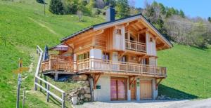 Chalets Gite Les Tarines 2 : Chalet 3 Chambres