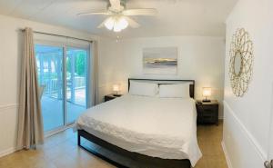 Great duplex near the beach