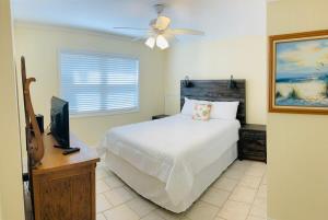 North Myrtle Beach B beautiful triplex unit