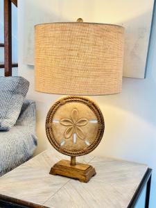 Charming Home - Pet Friendly - 4 Blocks from Beach