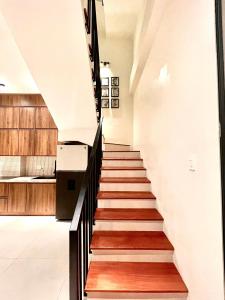 Owls Night Homestay - Keo House