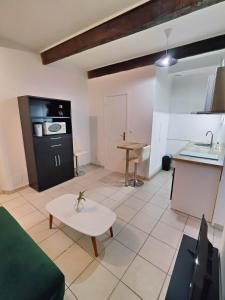 Appartements Appartement Climatise avec Terrasse : photos des chambres