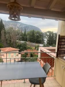 Cosy studio piscine eze bord de mer