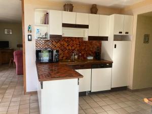 Maisons de vacances Les hauts de l Alzou : photos des chambres