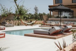 Villa Agali I "Free" heated pool & 70m to Sea!