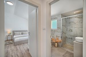 Relax penthouse private jacuzzi Split area