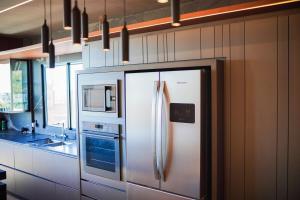 Praia de Palmas Cobertura Alto Padrão 200m do Mar - 0199