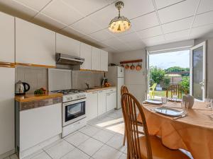 Maisons de vacances Holiday Home Les Tourelles by Interhome : photos des chambres
