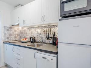 Apartment Madrimar by Interhome