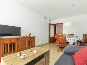 Apartment Ronda Creixell by Interhome