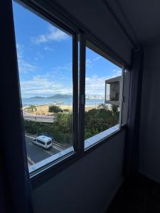 Apartamento de Luxo 80m da Praia de Balneário
